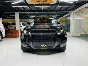 Land Rover Defender 110 Straight Petrol 2025