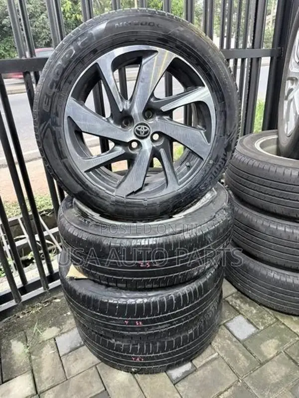Toyota aqua x urban 16” alloy wheels