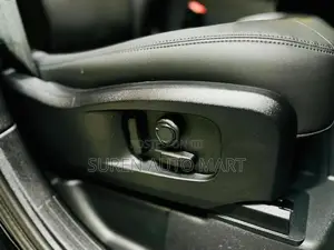 Land Rover Defender 110 Straight Petrol 2025