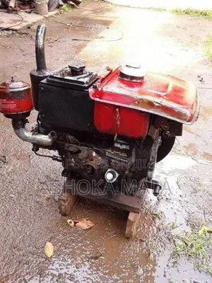 Kubota K75 Tractor Engine