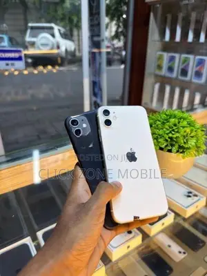 Apple iPhone 11 128GB (Used)