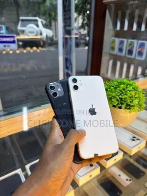 Apple iPhone 11 128GB (Used)