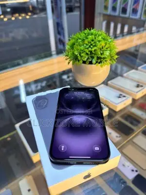 Apple iPhone 16 128GB (Used)