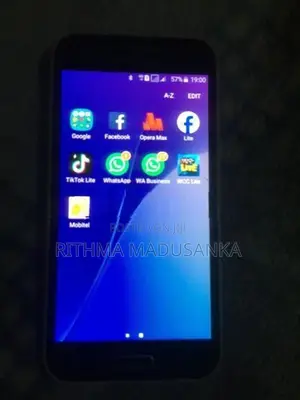 Samsung Galaxy J2 (Used)