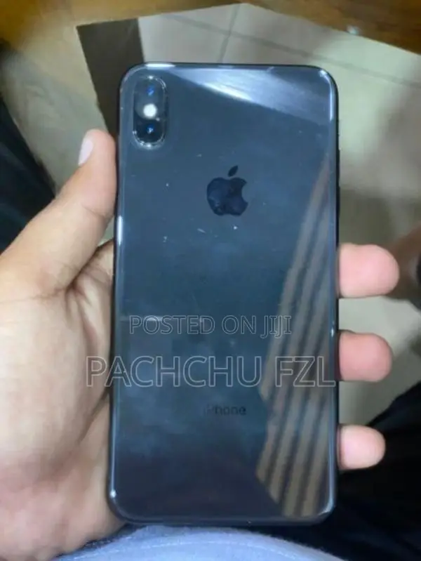 Apple iPhone XS Max (Used)