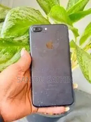 Apple iPhone 7 Plus Black 256GB (Used)