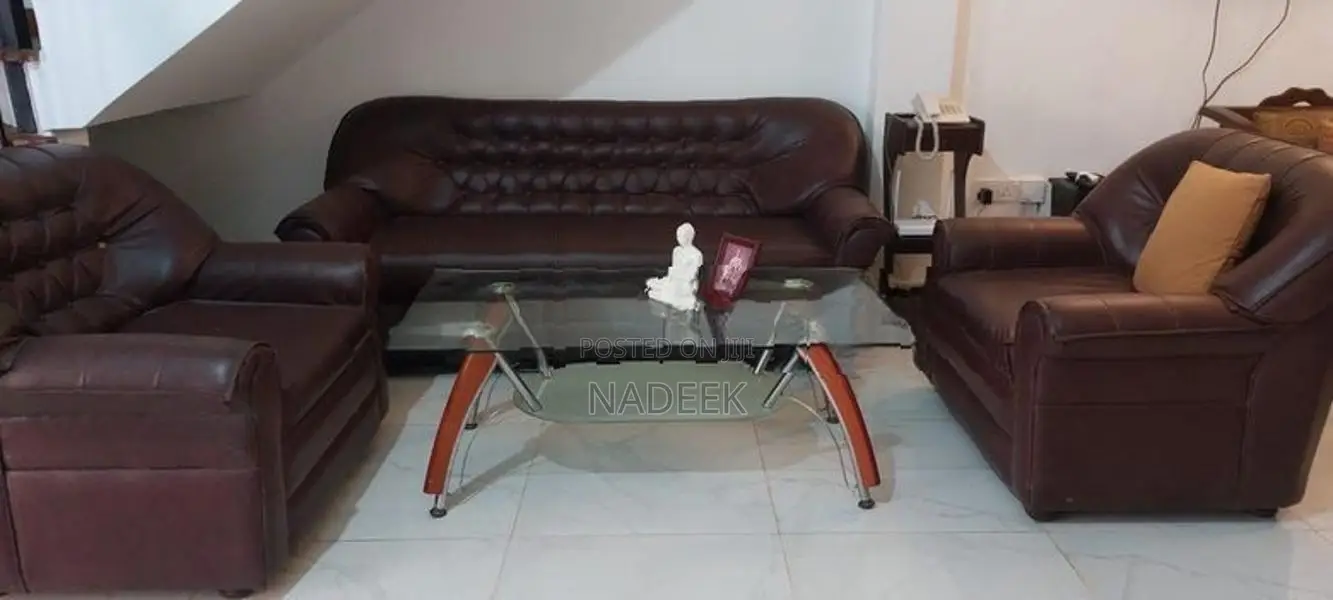 Used like New Sofa Set 3+1+1