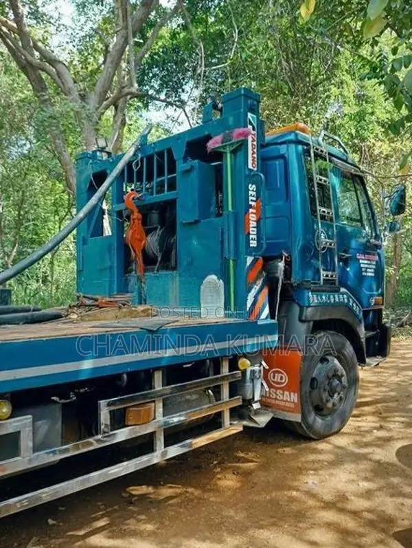 UD Self Loader 1999