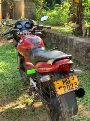 Bajaj Pulsar 180 MG 2007
