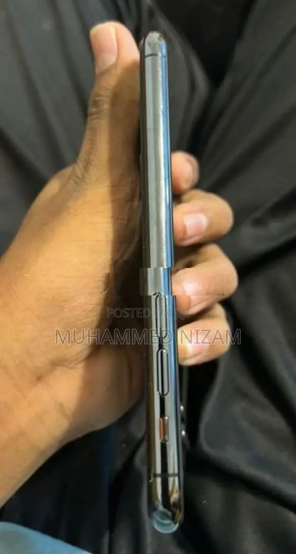 Apple iPhone 11 Pro (Used)