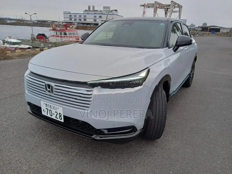 Honda Vezel Z Play Premium 2026