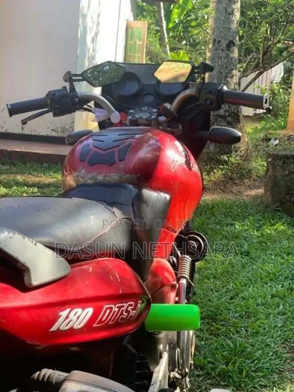 Bajaj Pulsar 180 MG 2007