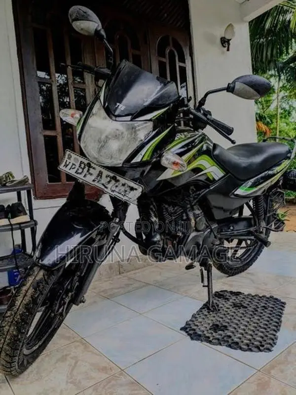 TVS Metro 2017