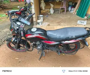 Bajaj Platina 125 2011