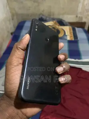 Huawei Y6 64/3GB (Used)