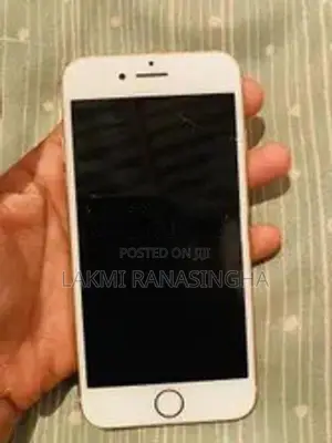 Apple iPhone 8 (Used)