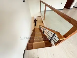 Architect-Designed Super Luxury House for Sale – Battaramulla