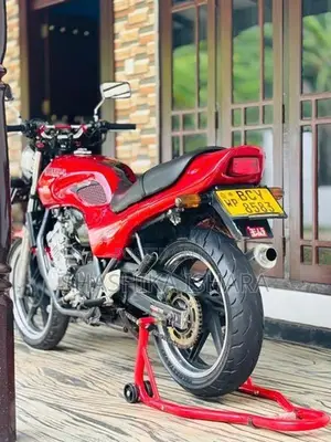 Honda Jade 2007