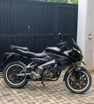 Bajaj Pulsar AS 150 2016