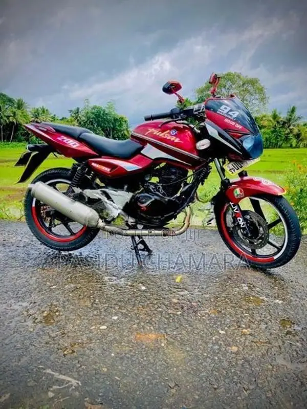 Bajaj Pulsar 200 2008