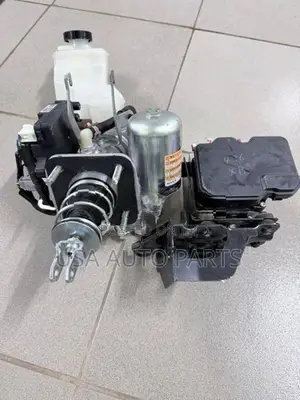 Nissan X Trail HNT32 XB ABS Unit