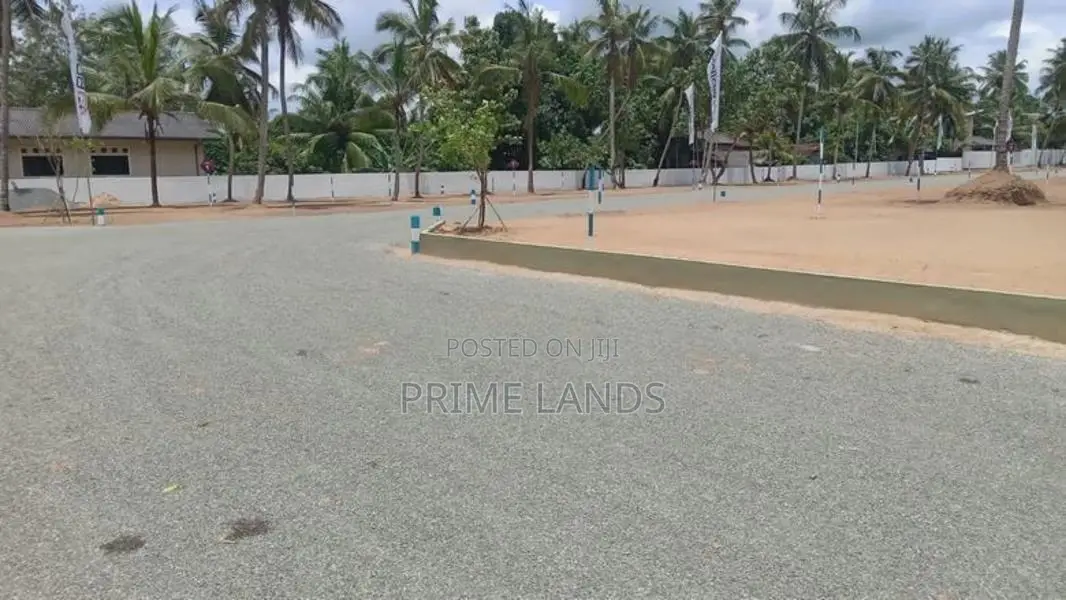 Land for Sale in Nittambuwa