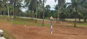 වේයන්ගොඩ මීරිගම පාරට යාබදව ඉඩම් විකිනීමට