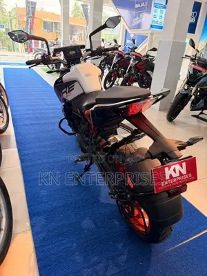 KTM Duke 160 2026