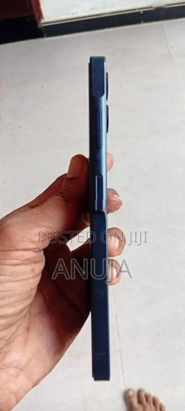 Samsung Galaxy A06 (Used)
