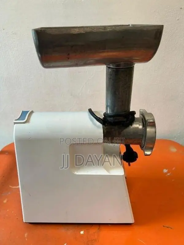 Meat Grinder Machine