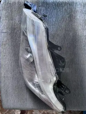 Toyota Axio 161 Head Light