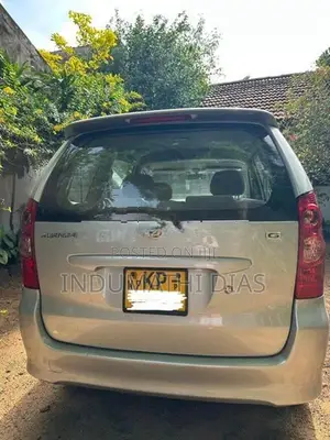 Toyota Avanza 2011