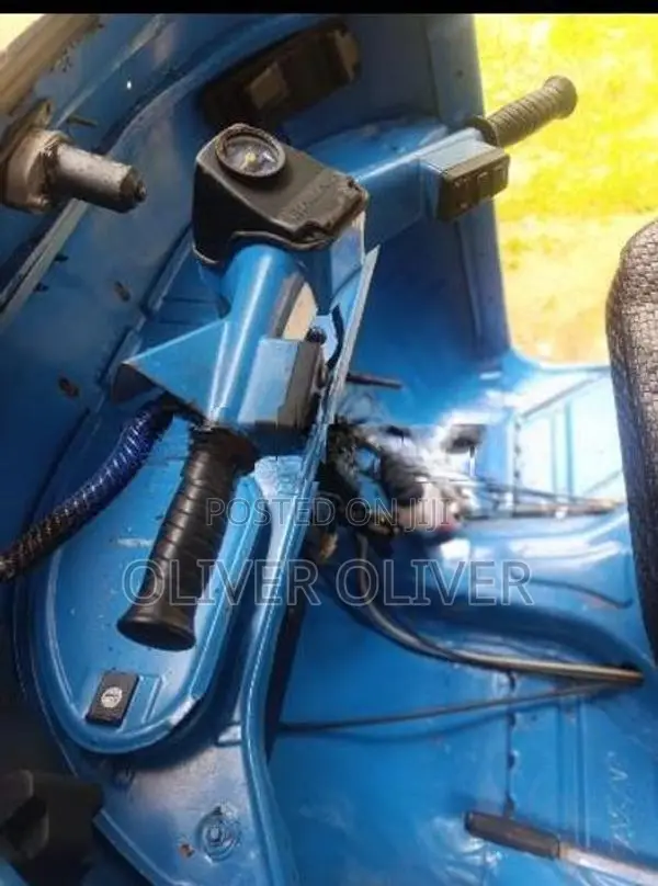 Bajaj RE Three Wheeler 2010