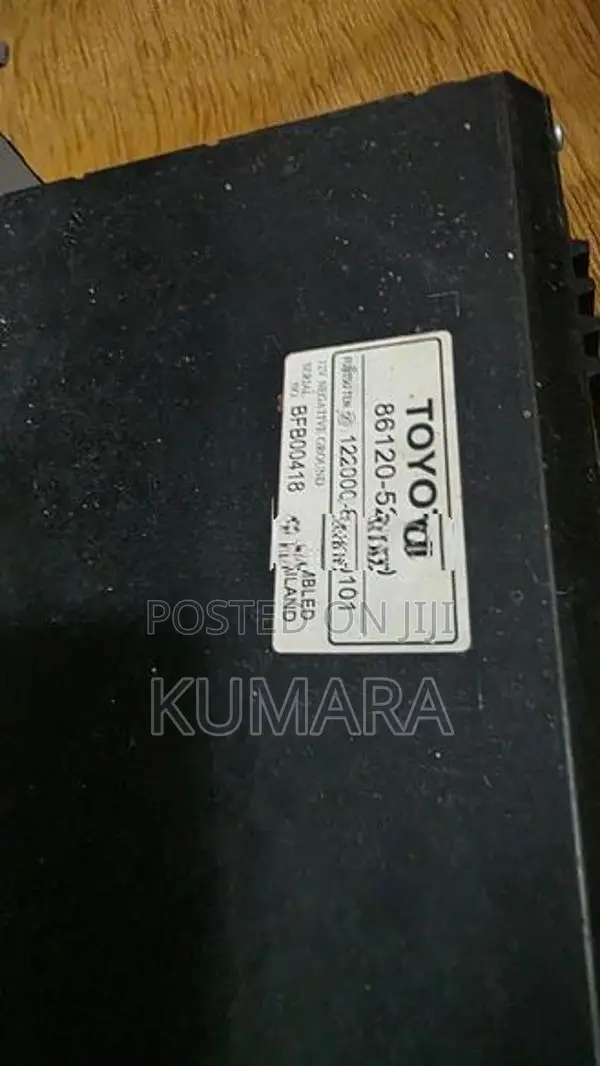 Toyota Belta Radio/ CD player