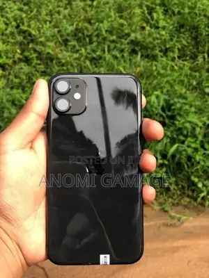 Apple iPhone 11 128GB (Used)