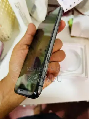 Apple iPhone XS 256GB (Used)