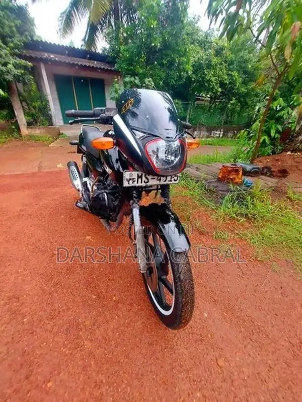 Bajaj Pulsar 180 2006