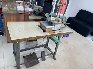 5 three overlock machine siruba