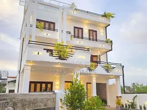 Apartment Brand New 3 Story Build House For Sale in Negombo