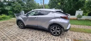 Toyota CHR NGX 50 2018