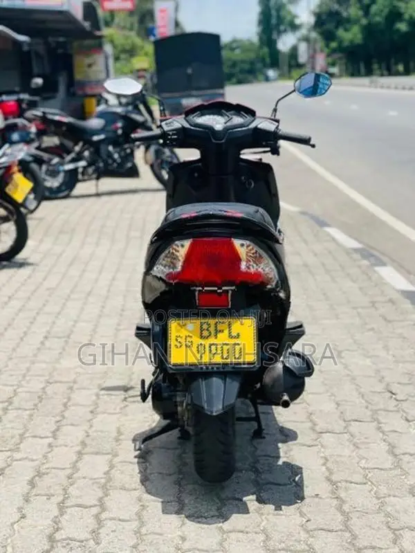 Honda Dio 2018