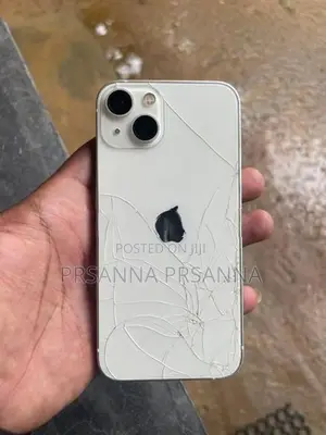 Apple iPhone 13 (Used)