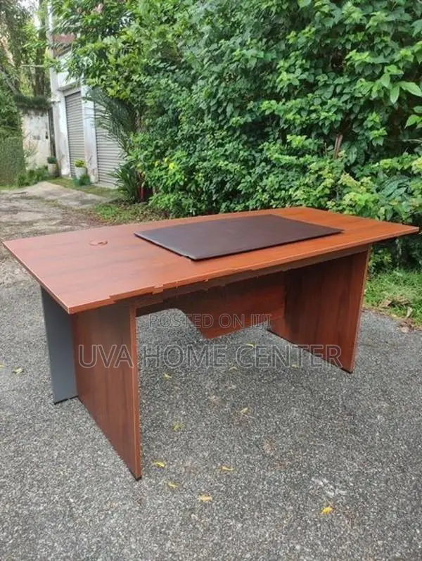 Director Office Table PKWT010