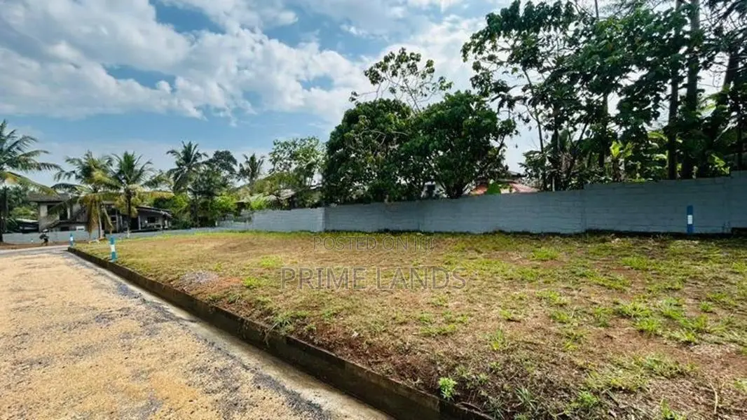Land For Sale Navil Fanandu Hospital