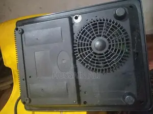 Hachi Induction Cooker