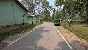 Land for sale in urapola