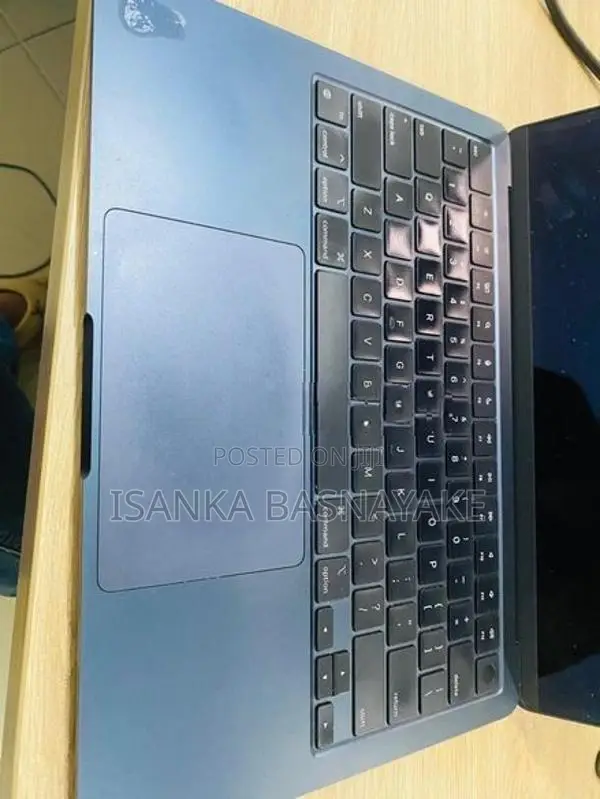 Apple MacBook Air M2
