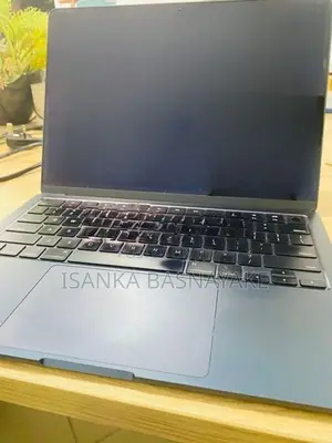 Apple MacBook Air M2