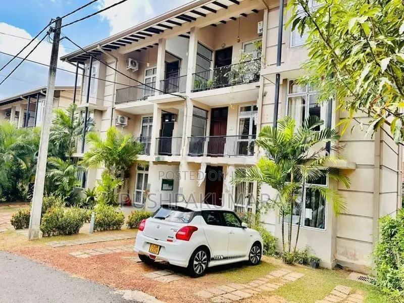 Apartment for Sale in Thalawathugoda (file No 60 F)
