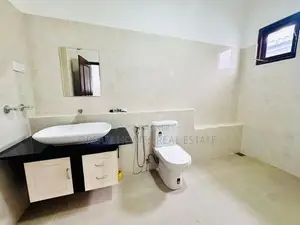 Modern House for Sale in Jayanthipura, Battaramulla
